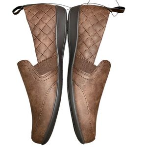 Jsport Women’s Casual Slip on Loafers Brown Size 7 NEW in Box